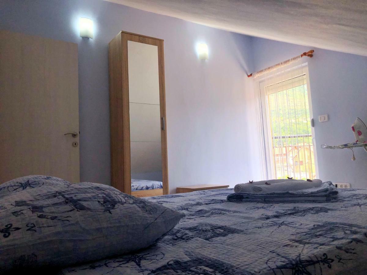 Apartments Simic Kamenari Eksteriør billede